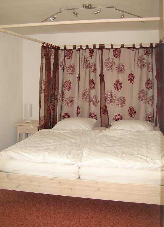 Gaestehaus Am Sonnenfeld Sommeri Szoba fotó